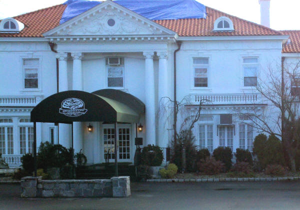 Country Club Entrance awning